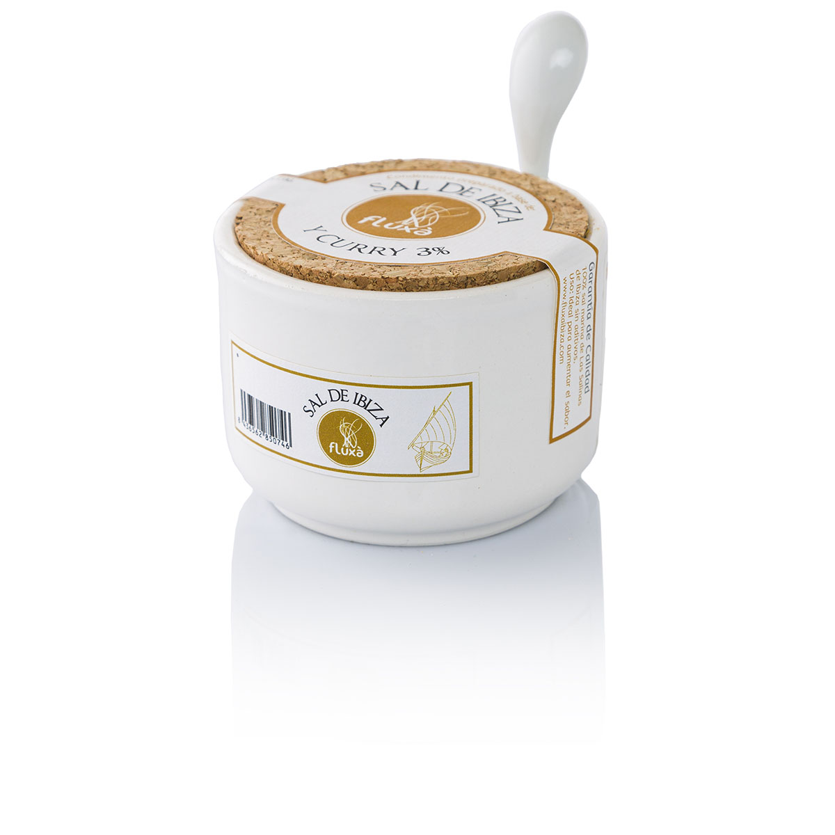 FL 50746 FL Zout van Ibiza Curry Keramisch - 150G pstrongAmbachtelijk zeezout/strong uit de zoutvlaktes van Ibiza, rijk aan natuurlijke mineralen dankzij de unieke Posidonia-invloed. Zon gedroogd, puur gemalen in steen en handverpakt voor optimale textuur. Fijn genoeg voor culinaire creaties: puur, gezond &eacute;n natuurlijk. Het zout wordt gepresenteerd in een stijlvol keramisch potje met bijhorend lepeltje: een elegante blikvanger op elke tafel. Verkrijgbaar in strongverschillende smaakvarianten/strong zoals met mediterrane kruiden, saffraan of bloemen. Een ware toevoeging aan gourmetervaringen./p FL 50746