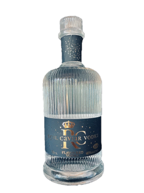 RCV 700 RC Echte Kaviaar Vodka 40% - 70CL pOntdek de ultieme luxebeleving met strongOrange Moon Caviar Vodka:/strong een innovatieve fusie van de klassieke vodka en verfijnde kaviaar, rechtstreeks vanuit Ibiza. Deze exclusieve creatie combineert de kenmerkende zachtheid van Orange Moon met verfijnde maritieme tonen die je zintuigen prikkelen. Elke fles is een eerbetoon aan de Mediterrane sfeer en de uitgesproken kwaliteit van het eiland. De combinatie van vijf keer gedistilleerde graanalcohol, kristalhelder bronwater uit de diepte van Ibiza en een werkelijke samenwerking met een toonaangevende Spaanse kaviaarproducent, zorgen voor een uitzonderlijke smaakervaring. Perfect om te serveren naast kaviaar, of puur te ervaren als een verfijnde culinaire traktatie./p RCV 700