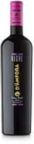 CR 10009 Biologische rode wijn d'amfora Ibiza 2022 - 75CL <p>Deze wijn is een biologische creatie van Monastrell en Syrah. De wijn rijpt 12 maanden in traditionele terracotta-amforen, zonder invloeden van hout of staal. Robijnrood met granaat reflecties. In de neus diep en fris, met aroma&rsquo;s van rijp rood en zwart fruit, oranjebloesem, roze peper en zoethoutachtige accenten. De wijn toont zich elegant en uitgebalanceerd in de mond, met een stevige zuurgraad en verfijnde, rijpe tannines. Het smaakpalet is sapid en levendig, met een lange, karaktervolle afdronk die de smaken harmonieus afrondt. Het combineert prachtig met gegrild lamsvlees, stoofpot of rijke mediterrane gerechten.</p> amfora negre.jpg