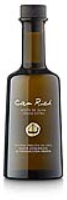 CR 10060 Biologische olijfolie - 250ML <p>Extra vierge olijfolie, koudgeperst. In de neus onthult de olie een fris en intens aroma, met florale en fruitige tonen van versgemaaid gras, amandel en tomatenblad, subtiel aangevuld met mediterrane kruiden zoals tijm en venkel. In de mond is de olie vol, zacht en soepel, met een lichte bitterheid en een subtiele, aangename pittigheid in de keel. De structuur is fruitig, bitter en kruidig. De afdronk is aanhoudend, fris en elegant.</p> oli_37 cl bx.jpg