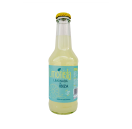 LIMON 250ML26 Limonisla Citroenlimonade Ibiza 100% naturel - 24X250ML <p>Ontdek <strong>Limonisla</strong>, de verkwikkende ambachtelijke limonade uit het hart van Ibiza. Met zorg bereid van handgeperste citroenen &ndash; inclusief pulp, schil en pit &ndash; en verrijkt met een vleugje suiker voor een perfecte balans. Het resultaat is een frisse, pure dorstlesser die de zonnige energie en mediterrane sfeer van het eiland in elk glas vangt. Limonisla is niet zomaar een drankje, maar een authentieke smaakbeleving die je meteen doet denken aan de eenvoud en puurheid van het eiland.</p> LIMONL 250 ML